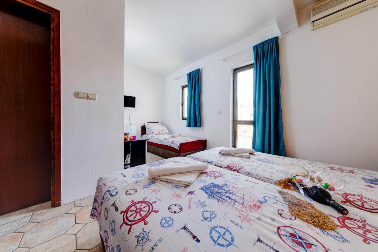 Sunny Grapes Apartments Budva Exterior photo