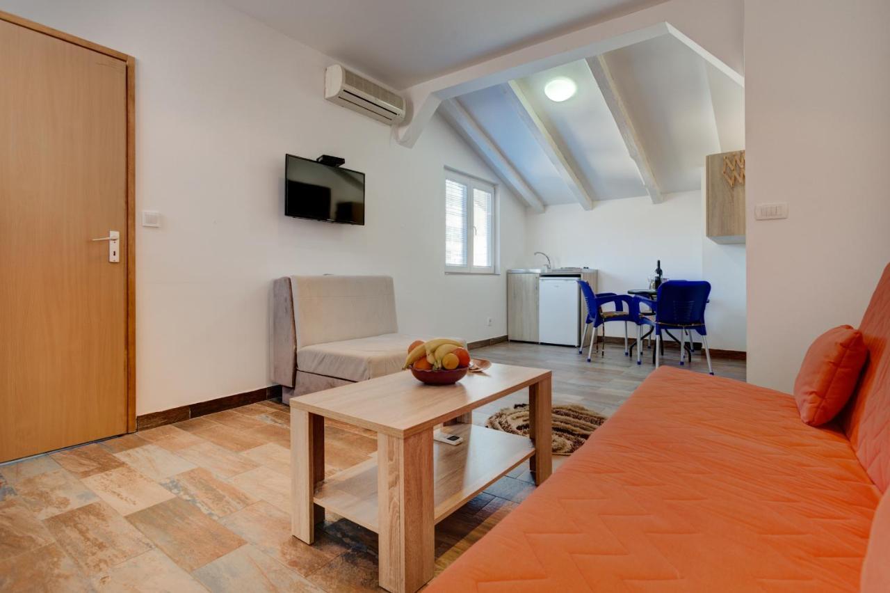 Sunny Grapes Apartments Budva Exterior photo